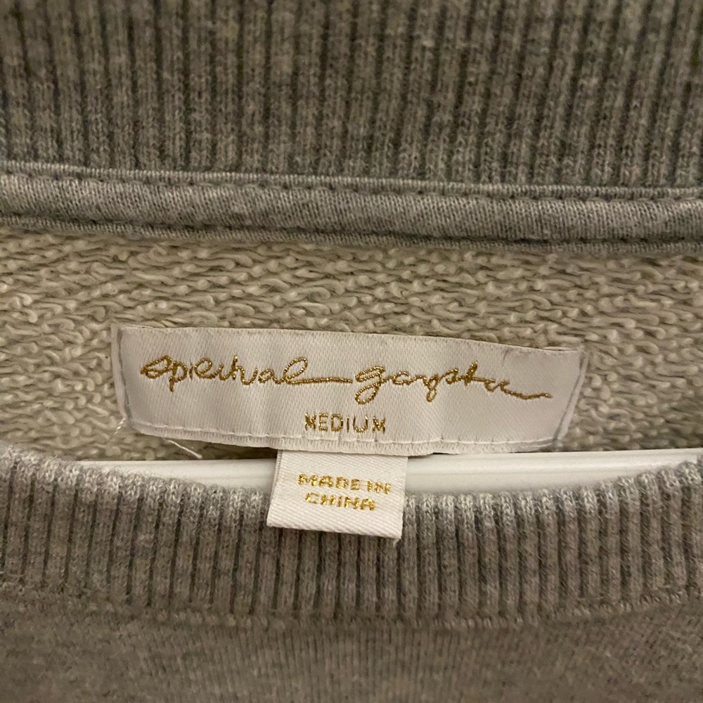 Spiritual Gangster sweatshirt. Size Medium NWOT.